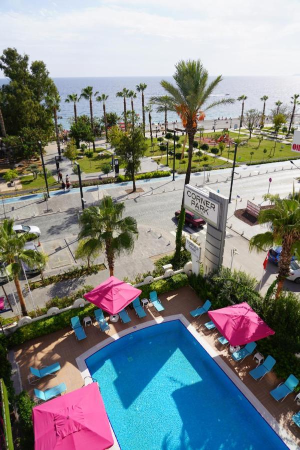 The Corner Park Hotel Antalya Exterior photo
